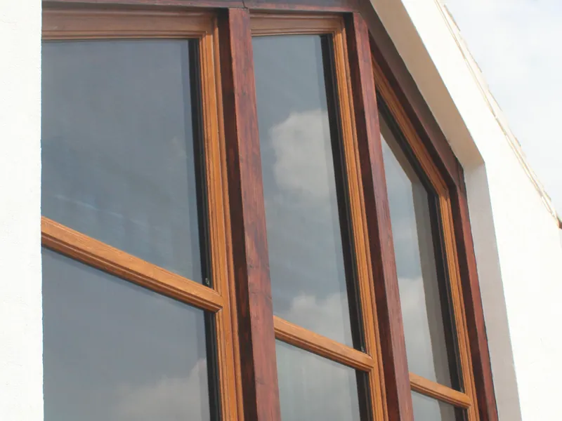 Bay Windows Nine Elms