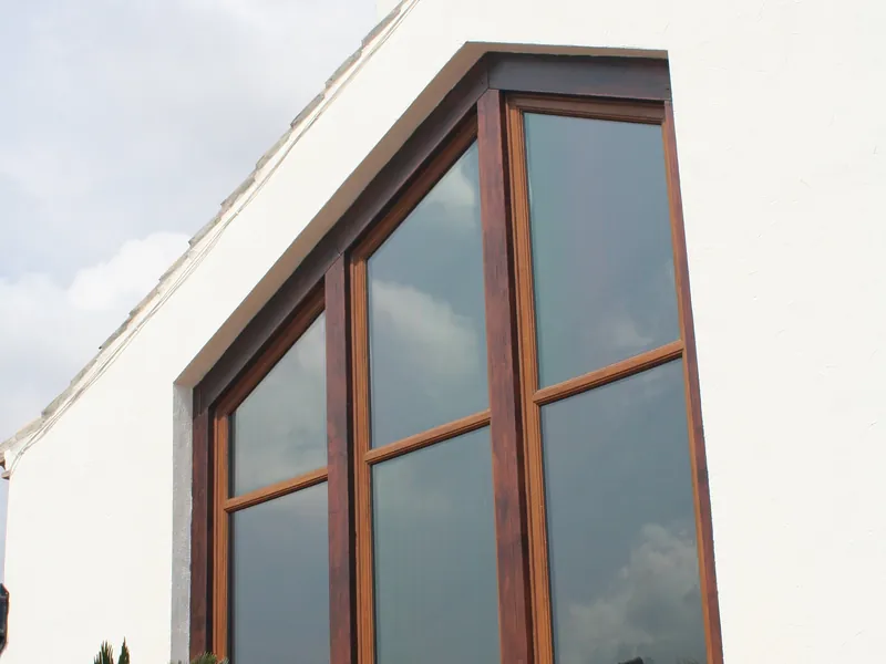Bow Windows Nine Elms